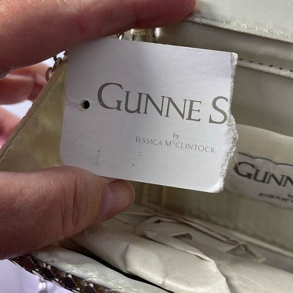 NWT Gunne Sax Jessica McClintock silver chainmail crossbody bag. - Picture 6 of 10